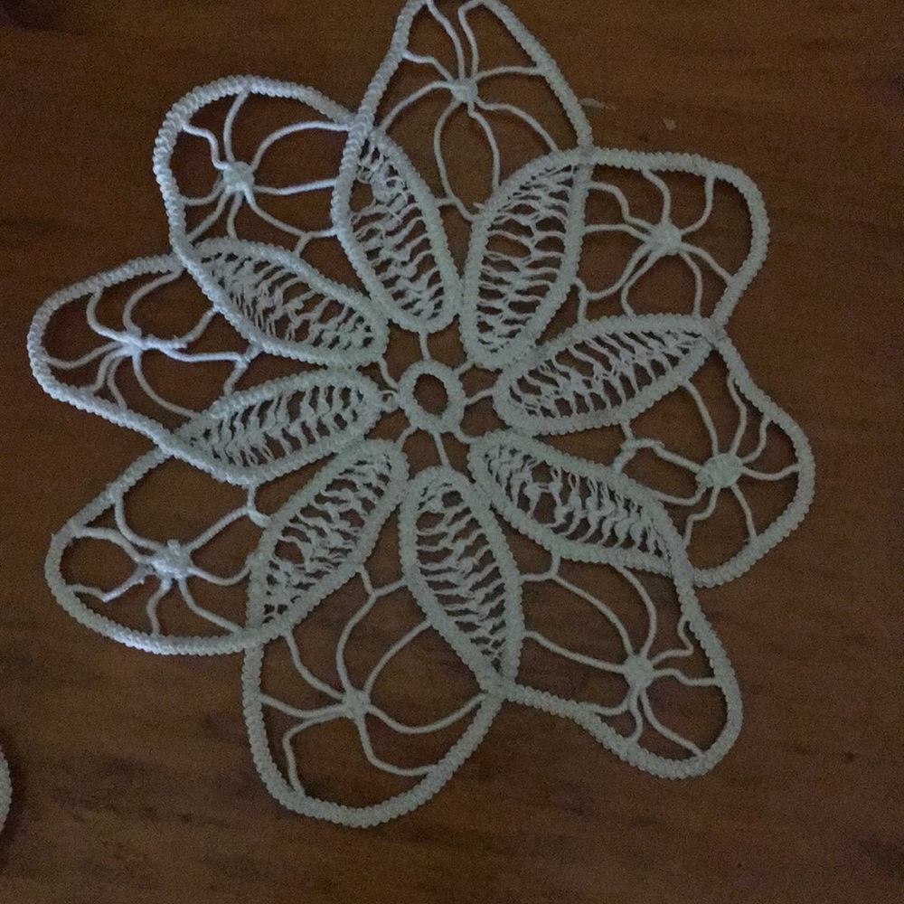 Romanian macrame - Picture 4 of 4